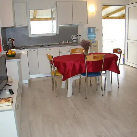 Holiday home Holiday In 31192